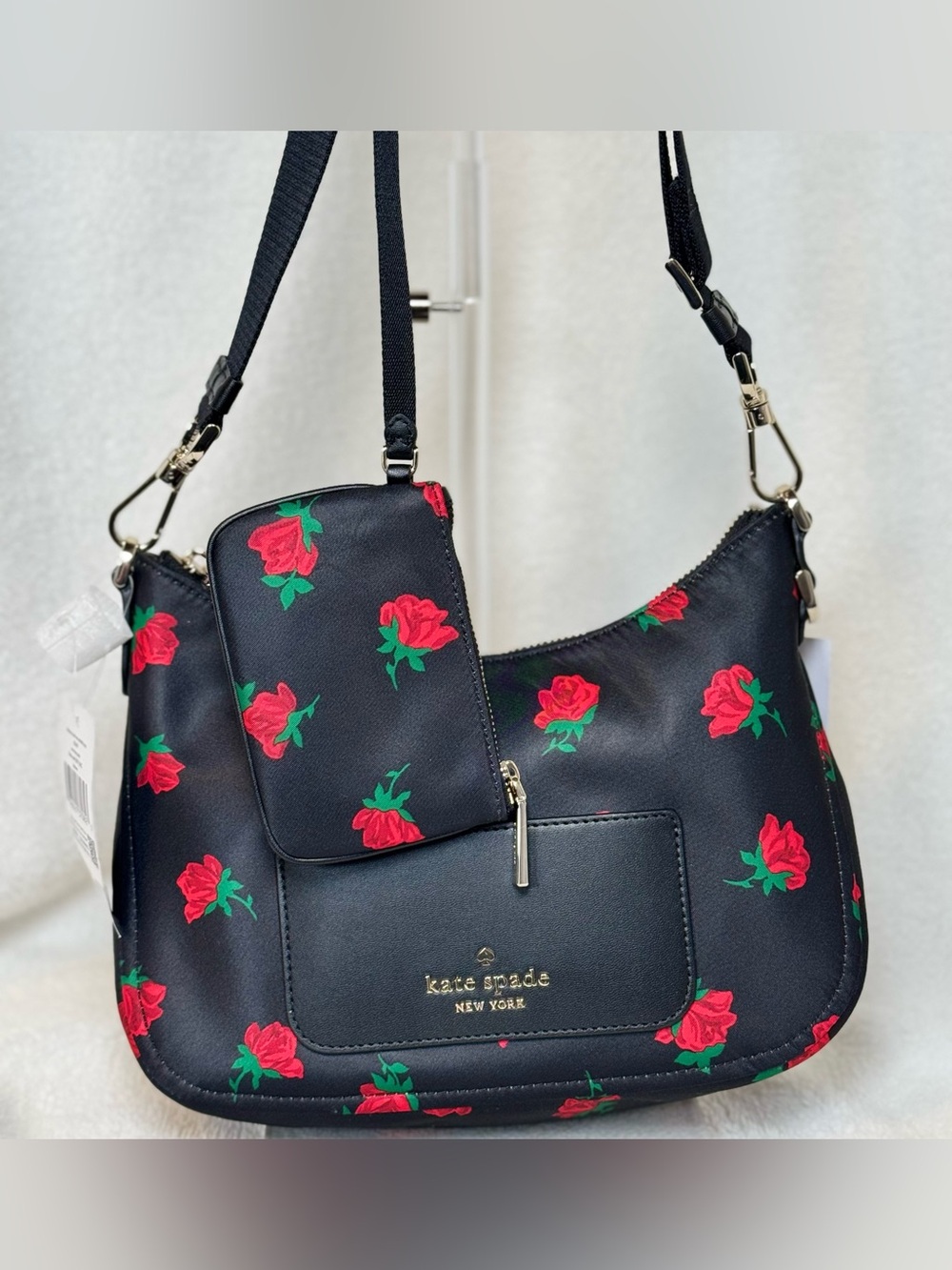 Kate Spade Chelsea Rose Toss Print Crossbody Bag NWT Black Floral